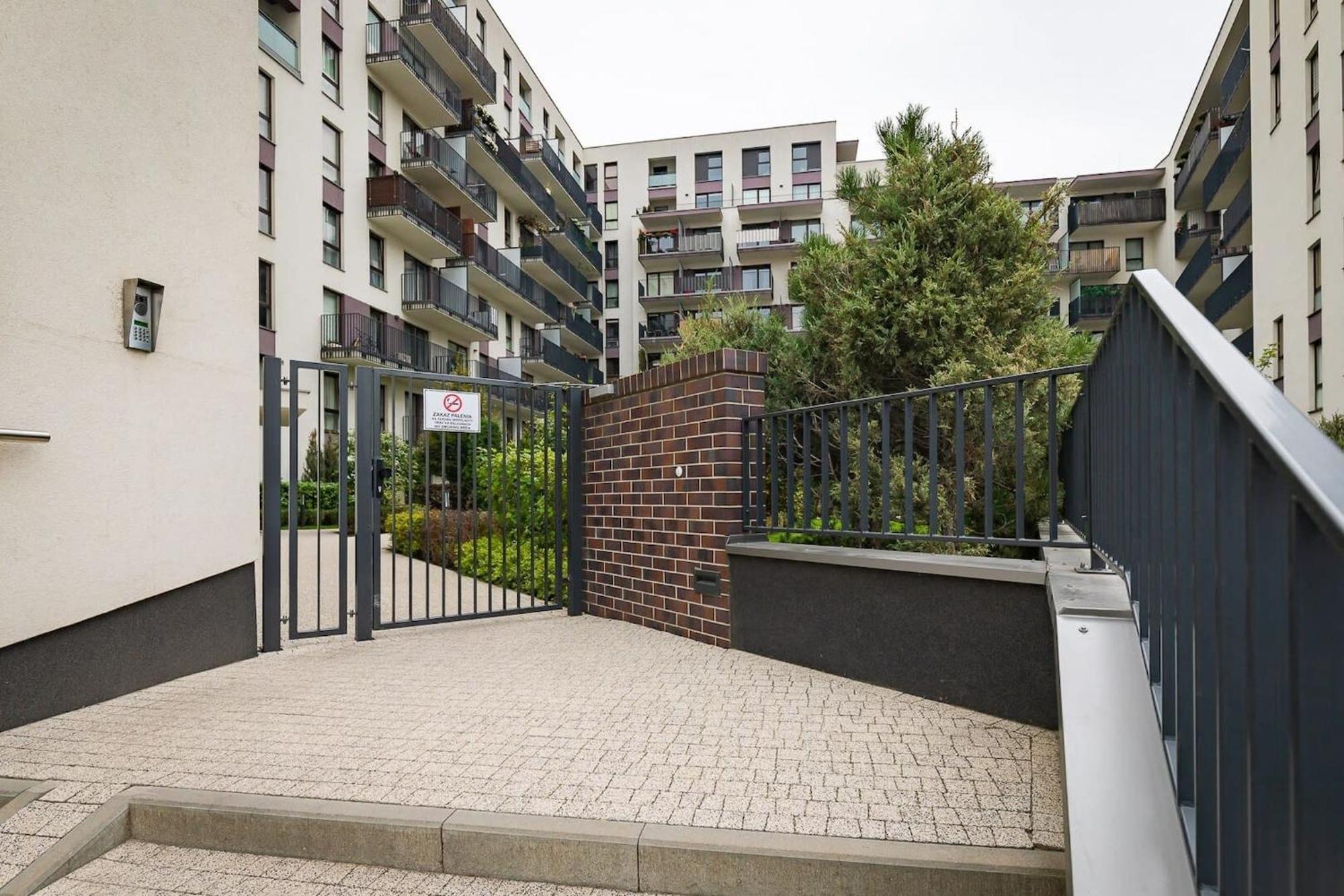 Rent like home - Burakowska 16 II Warszawa Exteriör bild